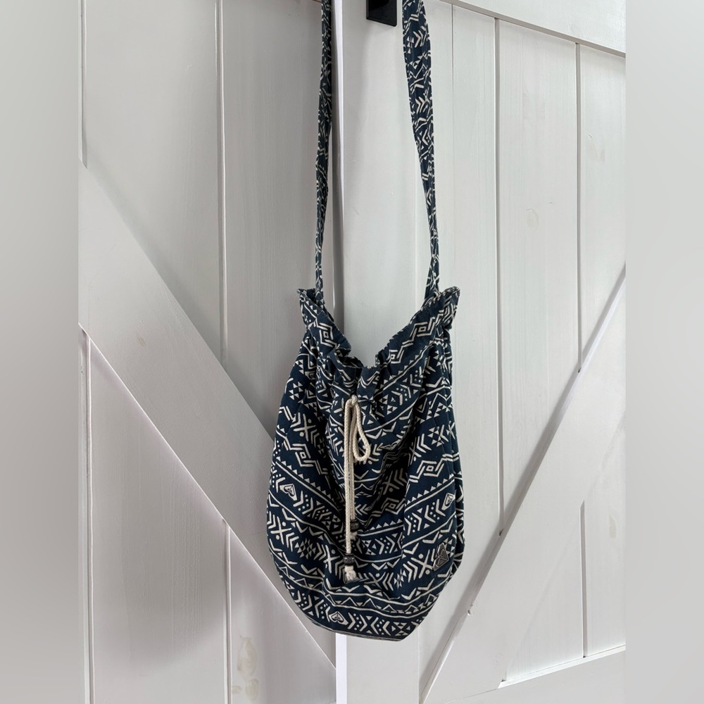 Roxy Tribal Rope Drawstring Canvas Crossbody Purse in Navy Blue/Cream